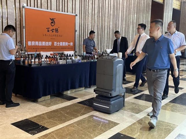 落地40家!AC米兰(milan)科技复合多态机器人蓄势已发